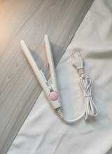 💖 Nalvion Mini Hair Straightener – Compact. Quick. Effortless
