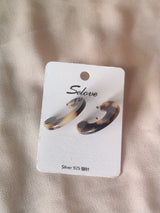 ⭐ NALVION – Tortoise Shell Curved Hoop Earrings