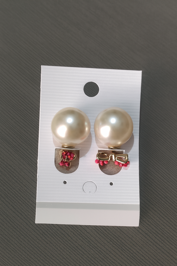 Elegant Pearl Bow Stud Earrings