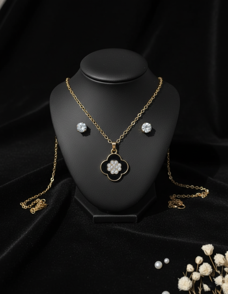 ✨ Black Clover Pendant & Earrings Set – Premium Edition (Golden)