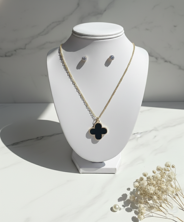 ❤🖤 Clover Charm Pendant Set – Red & Black Variant