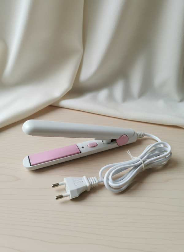 💖 Nalvion Mini Hair Straightener – Compact. Quick. Effortless