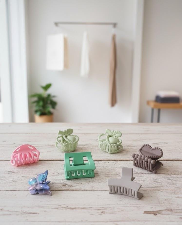 Matte & Crystal Mini Hair Claw Set – 6 pcs | Heart, Butterfly, Pastel & Classic Mix